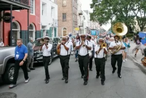 c59607 6cf8c49a00a940e8b9fa01dd7e8b17d3 mv2